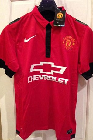 Manchester United - Page 2 Maillot-manchester-united-2014-2015