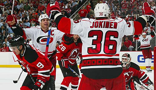 Canes dynasty Jokinen-jubel-514