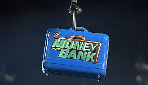 Revista LLW Vorschau-auf-money-in-the-bank-vergangene-sieger-100-prozent-cash-in-welt-champion-raw-smackdown-edge-cm-punk-leiter-match