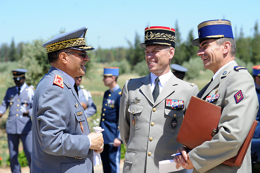Coopération militaire Maroco - Française  - Page 3 EMIA-la-promotion-General-Delayen-au-Maroc-sur-les-traces-de-son-parrain-Mai-2015-Photo-21-C-Driss-BENMALEK