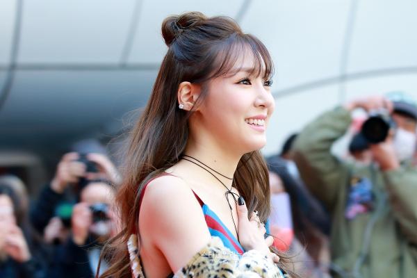 [PIC][24-03-2016]Tiffany tham dự Show diễn của thương hiệu "YCH" trong khuôn khổ "HERA SEOUL FASHION WEEK S/S 2016" vào sáng nay 90063_109327_2911