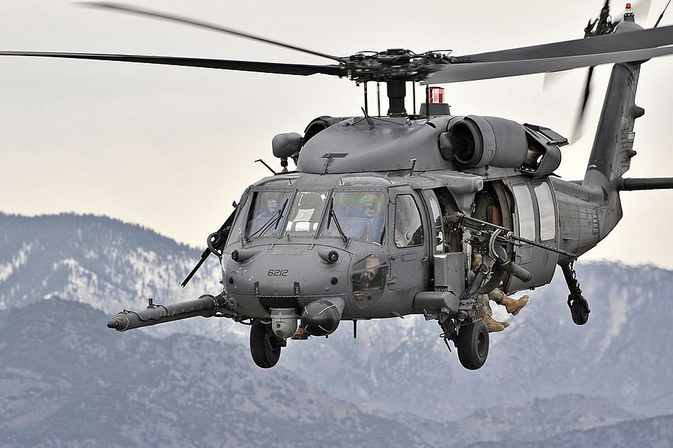 hélicoptères HH-60-Pave-Hawk-03-2011