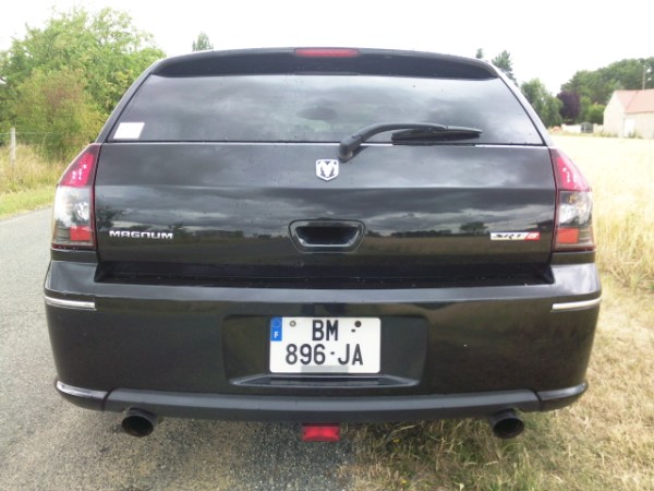 Dodge Magnum SRT8 V8 6.1L Hemi 430ch 2006 - 30.000 km Magnum-srt8-6