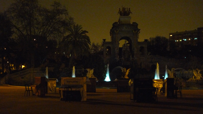 [Día 2 - Parc de la Ciutadella] Conociendo a la pequeña Mireille(Verónica y Marco)  7forweb