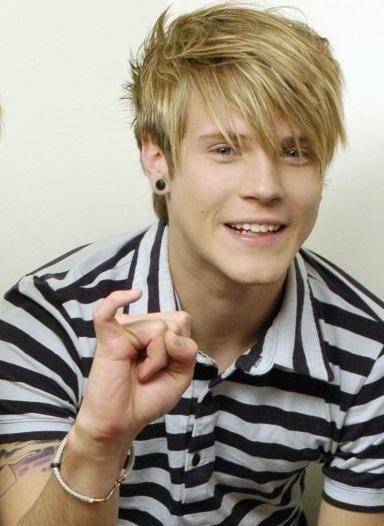 ficha de Jack 13353_dougie_poynter