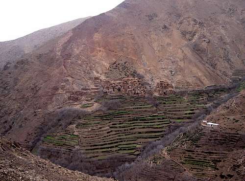 جبال الأطلس طبيعة مغربية ساحرة 243381