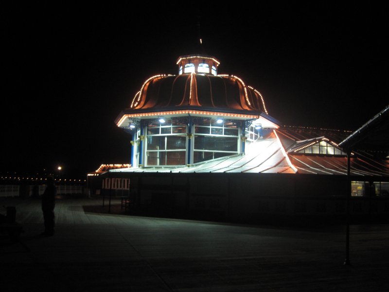 Pier to Pier Networking! Llandudno_pier_20_11_2009-009