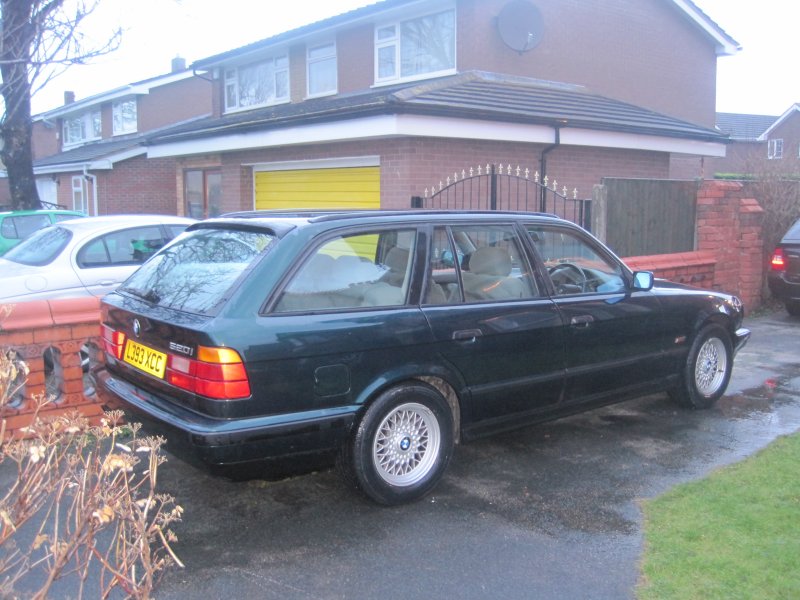 For Sale - 1994 BMW 520i Touring Estate Bmw-005