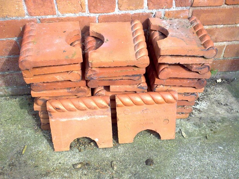 For Sale - Rope Edging Tiles Ruabon_brick_rope_edge_tile