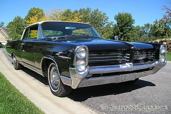 Pontiac Américaines vs Canadiennes 1964-pontiac-bonneville