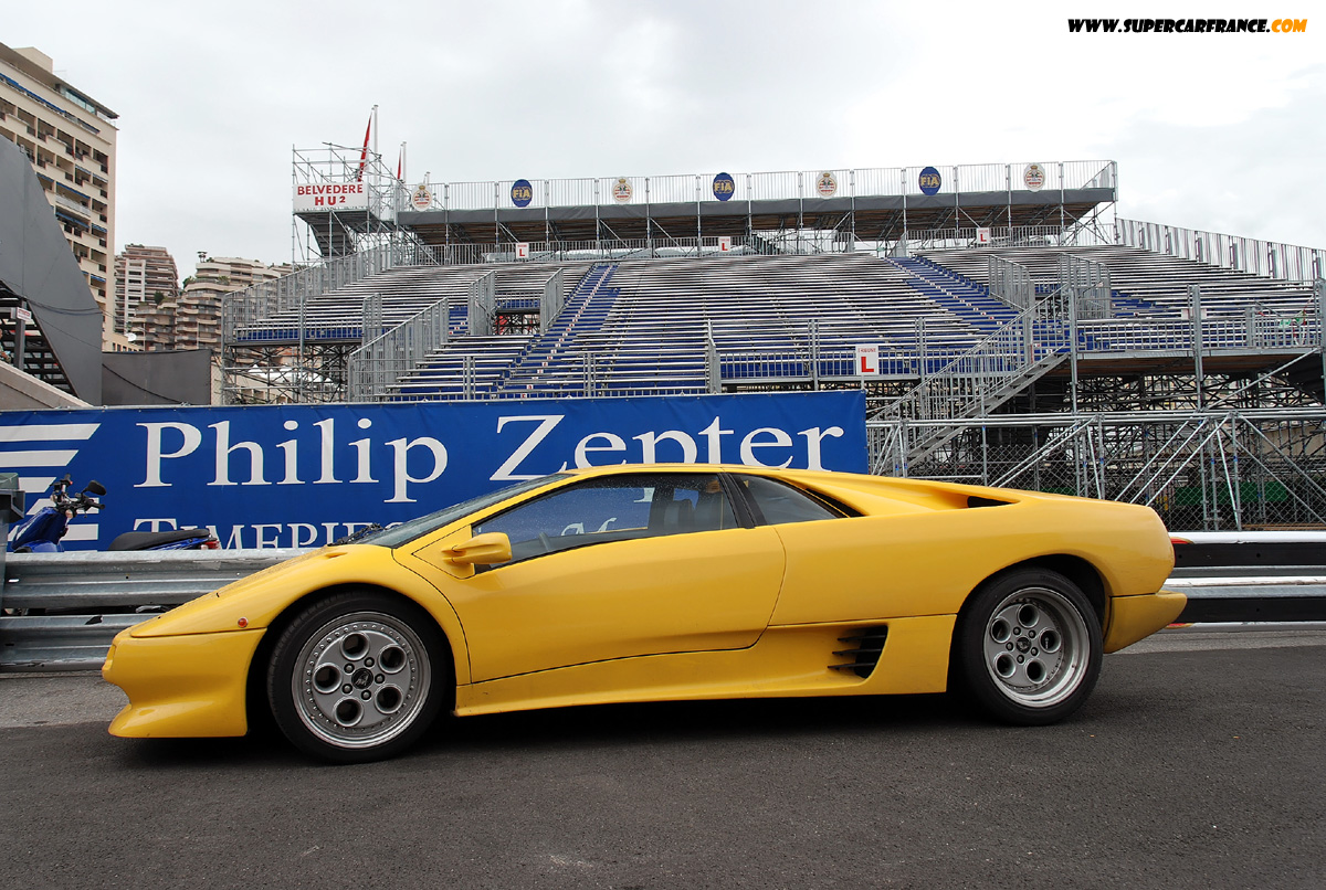 Lamborghini Resimleri 20-Lamborghini_Diablo_VT