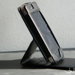  مجموعة ملحقات iphone 4 Capdase-iphone-4-leather-fold-case-11-150x150