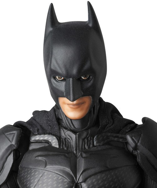 [Medicom] MAFEX | Batman: The Dark Knight Rises - Batman (Ver. 2.0) MH150407