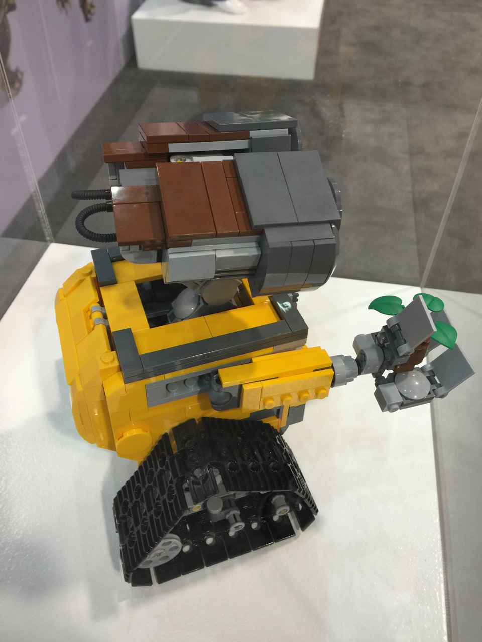 [Lego] Lego Ideas - Wall-E D2307