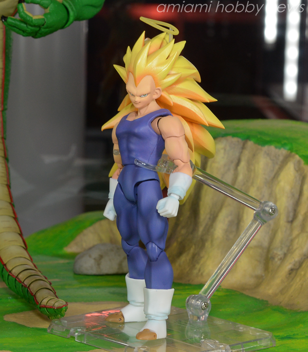 [Bandai] S.H. Figuarts - Dragon Ball Z - Vegeta SSJ 3 017