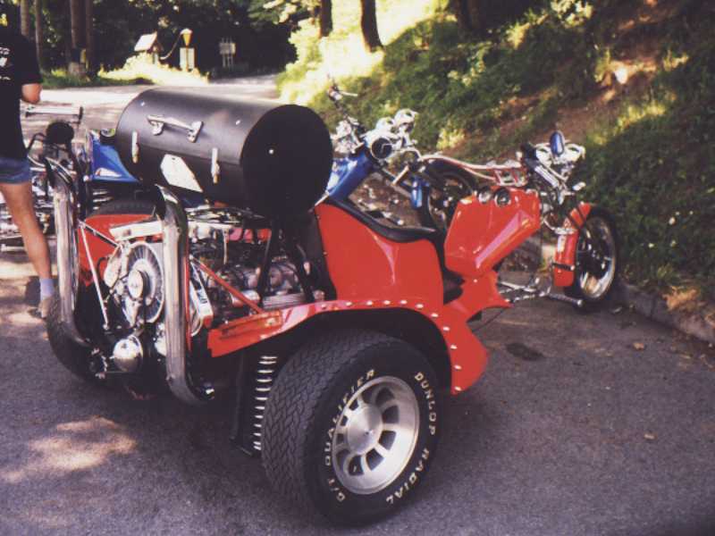 Trike avec moteur russe Tatra ( V8) Tatrared02