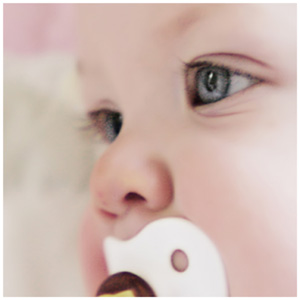 ضعف البصر عند الاطفال ,الاسباب والحلول Baby_eye