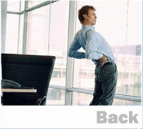 إصابات الظهر في أماكن العمل  Office_back_pain