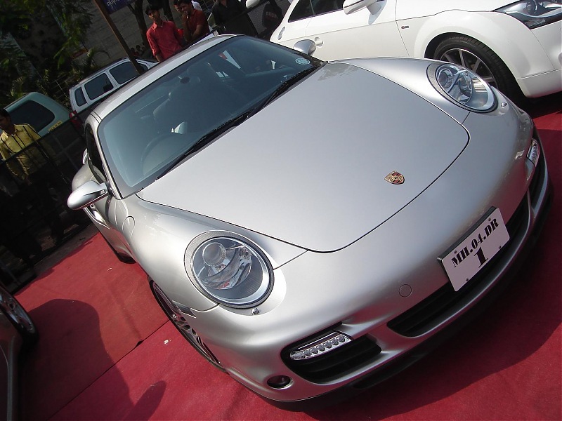 Supercar show in Mumbai on 5th April! 120359d1238919519t-event-mumbai-supercar-show-5th-april-2009-pics-pg5-dsc03836