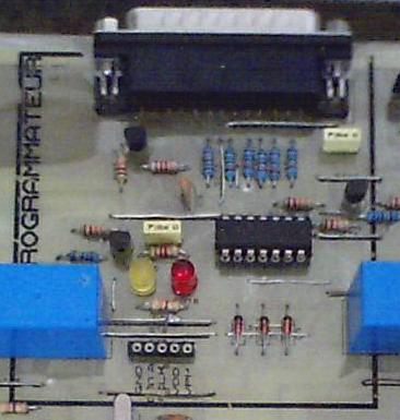Kit de développement : microcontrôleur PIC16F84-PIC16F628 (maquette didactique) M3
