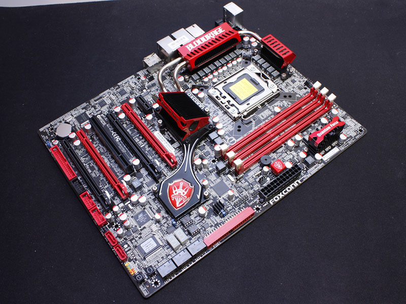 Foxconn X58 Flaming Blade Pictured 78c