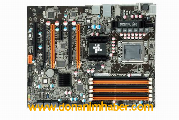 Foxconn Readying X58 Renaissance II Motherboard 36a