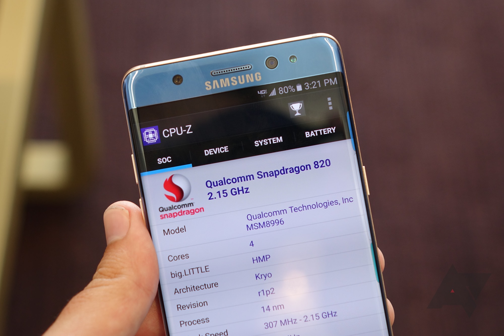 Samsung Galaxy Note 7 chính thức: chống nước, USB-C, quét mống mắt JGsee