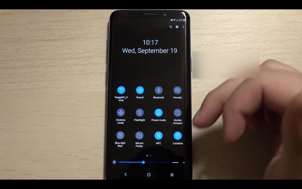 [Video] Chi tiết các thay đổi của Samsung Experience 10 trên nền Android Pie MhLzH