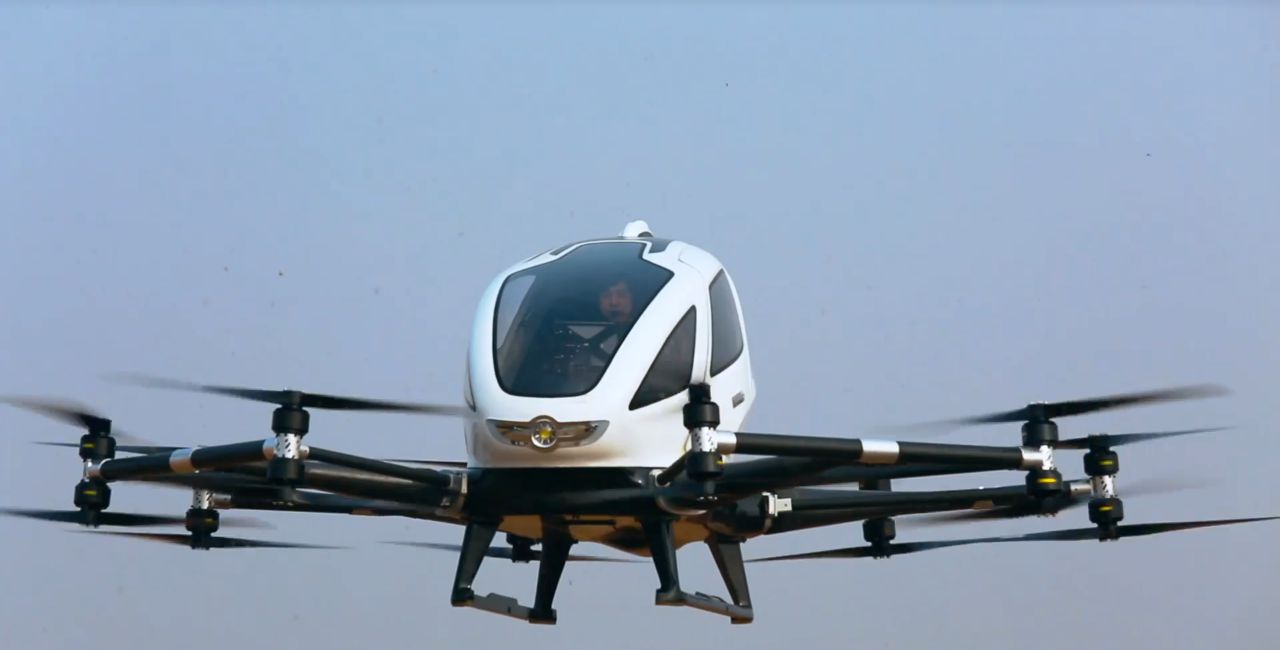 Drones Civils  Ehang-184-Passenger-Drone