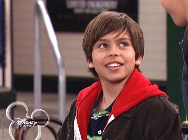    wizard of waverly place Jake_austin_1217658981