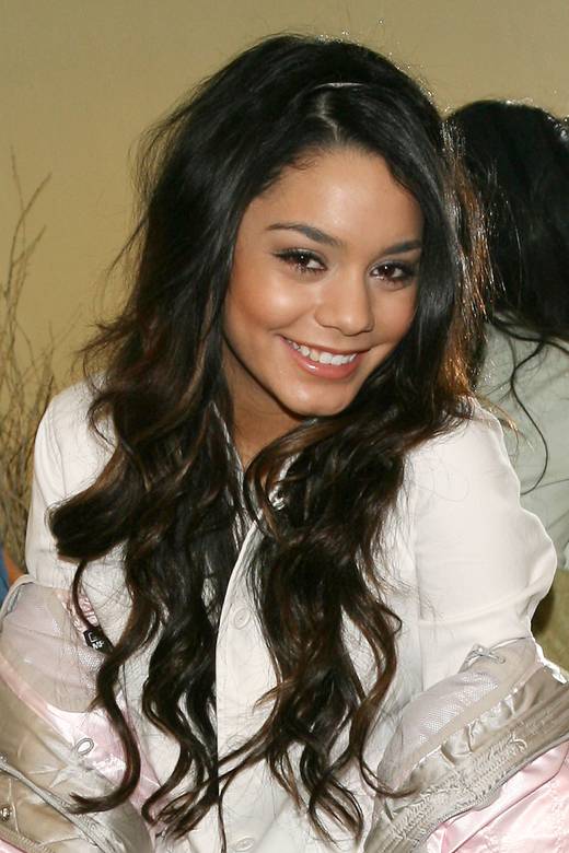 vanessa mon bonbon Vanessa_anne_hudgens_1175383290