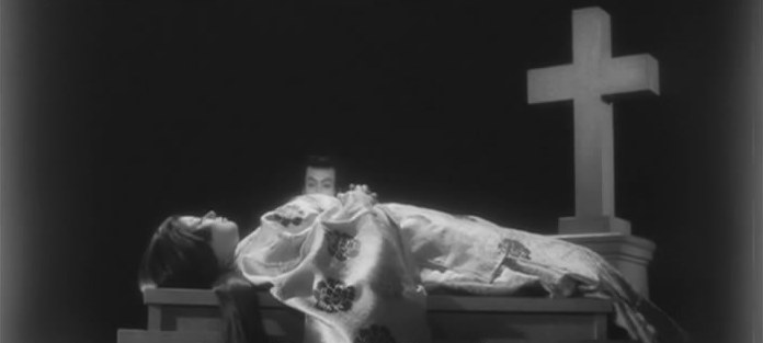 La mujer vampiro (Onna kyuketsuki, 1959) Onna-Kyuketsuki-11