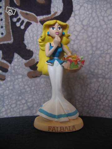 Mes petites recherches... Figurine_Falbala_BD_Asterix