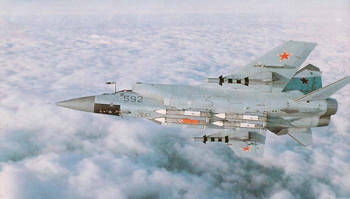 طائرات اسلحة الجو العربية  Mig31b-592