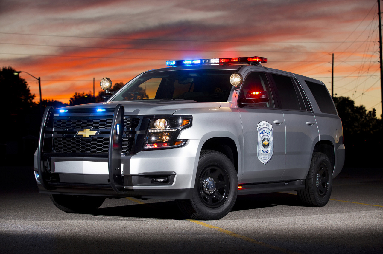 Vehículos de Emergencia de todo el mundo Noticias, opiniones, fotos, videos - Página 6 2015_tahoe_police_front