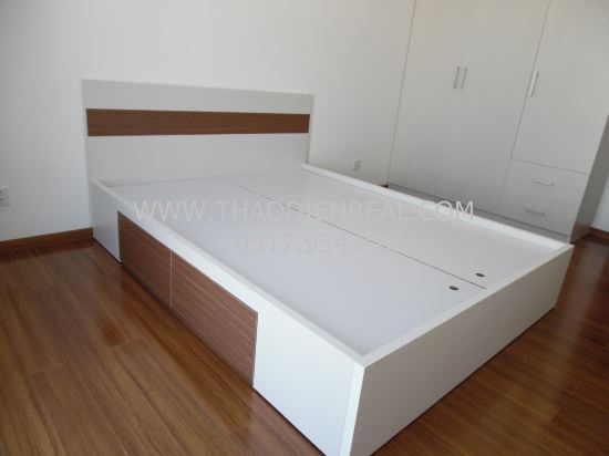 Cho thuê căn hộ 2 phòng ngủ xinh xắn ở Pearl Plaza  Nice-tone-2-bedrooms-apartment-in-pearl-plaza-for-rent_1478773208