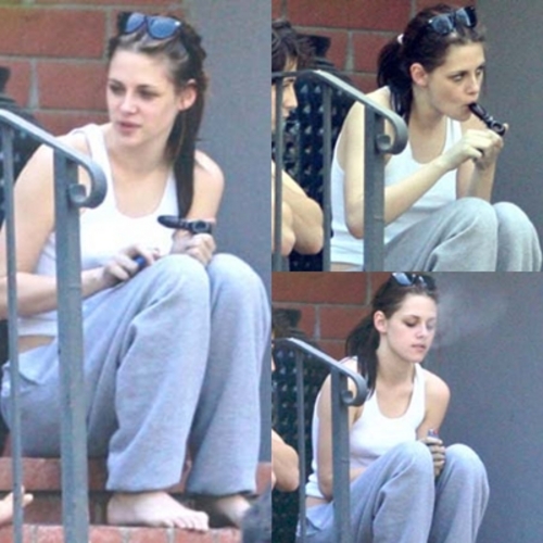 POWER BALANCE! Kristen-stewart-smoking-marijuana-large-msg-122838160296