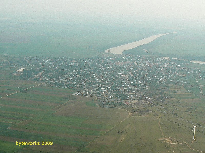 Vadeni (Galati) 16 mai "Bors de peste" Vadeni_macin_oras