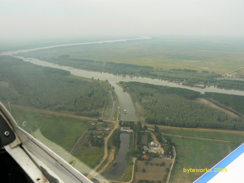 Vadeni (Galati) 16 mai "Bors de peste" Vadeni_smardan