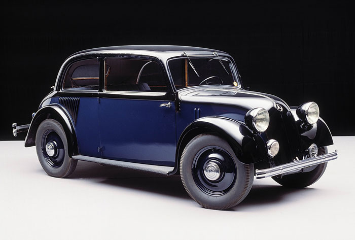 MB 150 Sport Roadster[1936] Mb130-sedan1933_art