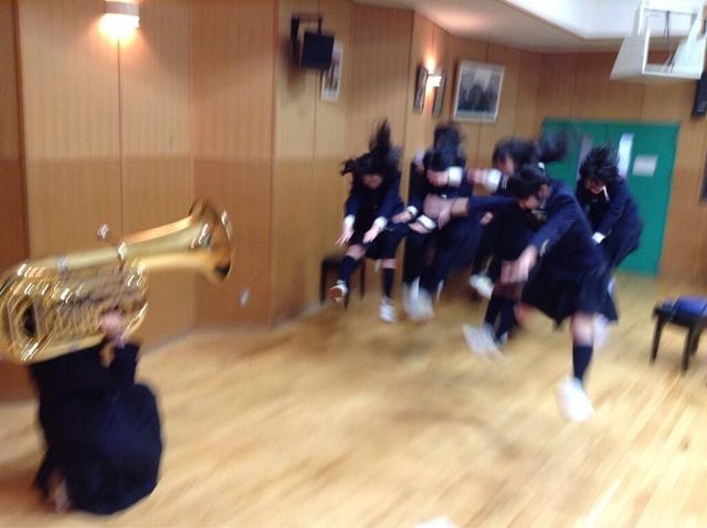 Ñoñería japonesa: ataques de tuba Tuba5