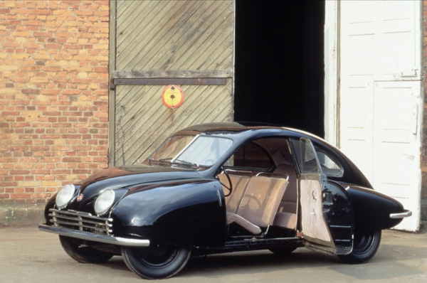 Istorija  Automobila 1946-Saab-92001-Ursaab-2