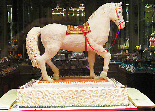 HAPPY B-DAY ANNA!!! Horse-cake-13