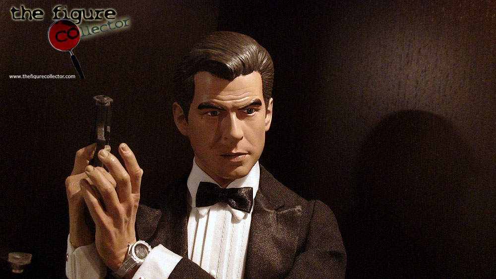 Colecao do Turco louis gara do forum Sideshow Collectors! Pobrinho!!! JamesBond-Brosnan-03