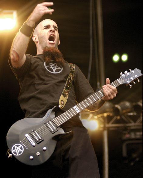 Un rockero, una palabra - Página 13 Scott_ian