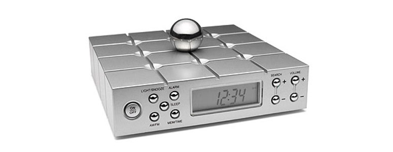ساعات 2012  Memory-ball-alarm-clock-and-radio-xl