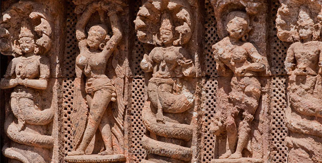 কোণারক / কোণার্ক (Konark)  Konarkcarving1