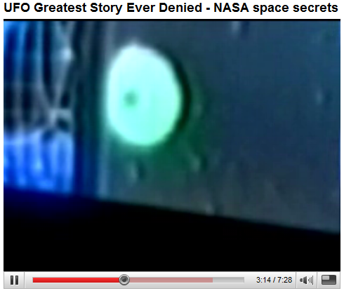 Wtf are these light objects? NASA_Control_009