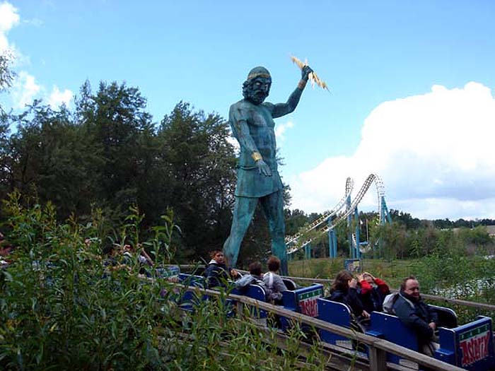 presentation du parc asterix Asterix13