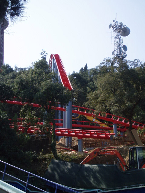 Nueva coaster Tibidabo Fd_frontal_210908_984